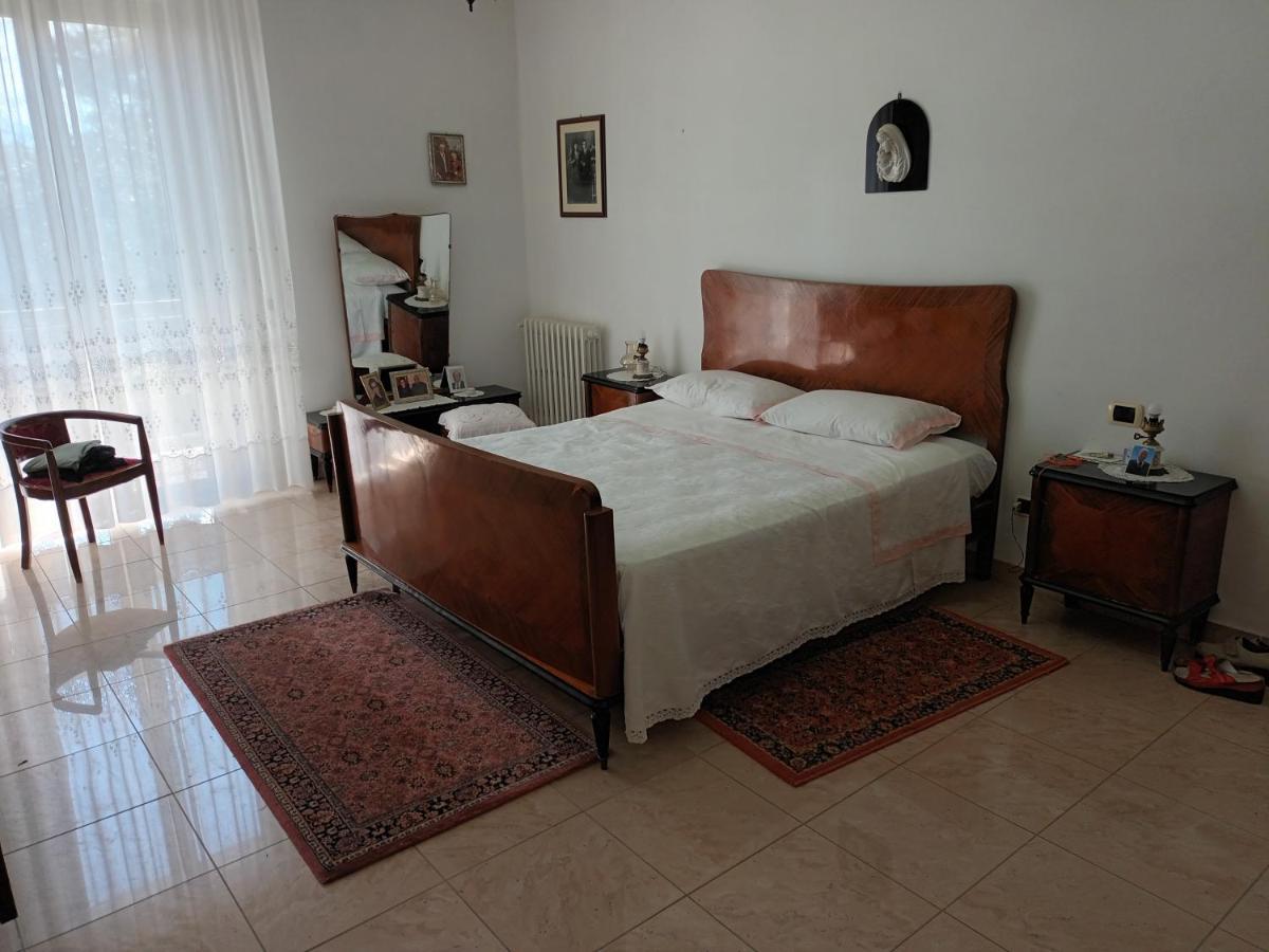 شقة La Casa Degli Ippocastani كولونيلا المظهر الخارجي الصورة